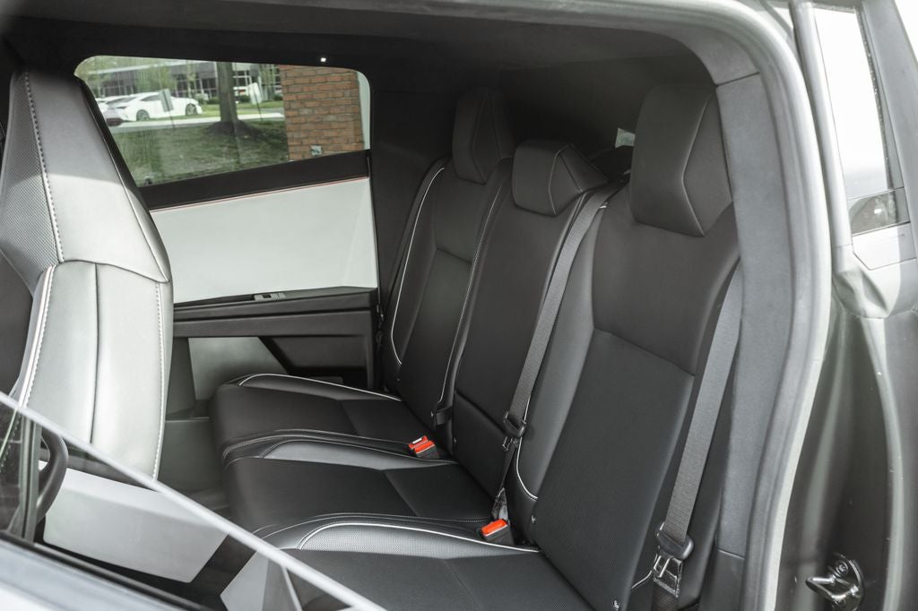 2024 Tesla Cybertruck Base