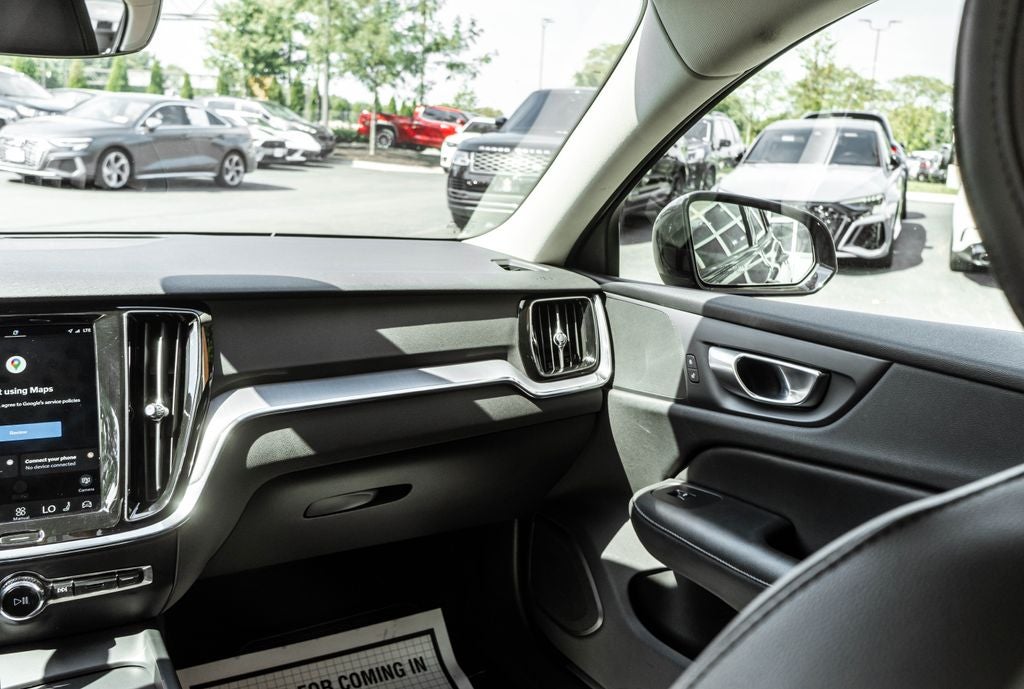 2024 Volvo S60 B5 Core Dark Theme