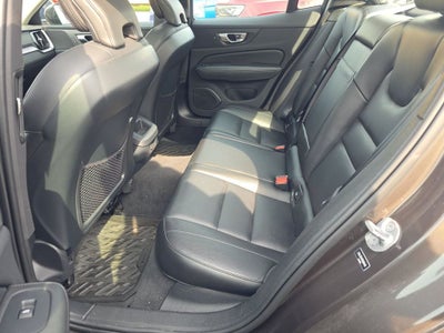 2024 Volvo S60 B5 Core Dark Theme
