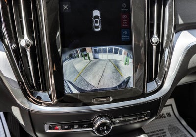 2024 Volvo S60 B5 Core Dark Theme