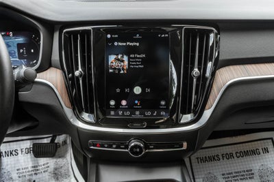 2023 Volvo S60 B5 Plus Dark Theme