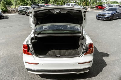 2023 Volvo S60 B5 Plus Dark Theme