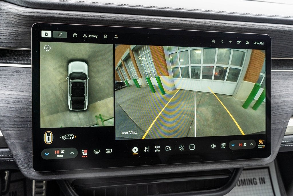 2024 Rivian R1S Adventure