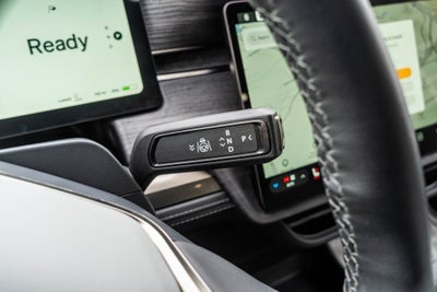 2024 Rivian R1S Adventure