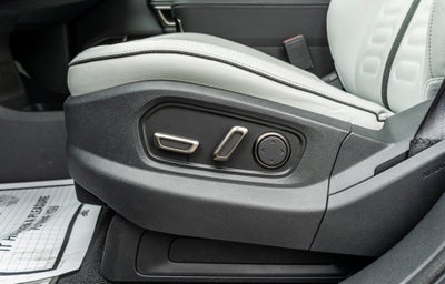 2024 Rivian R1S Adventure