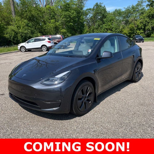 2025 Tesla Model Y Long Range