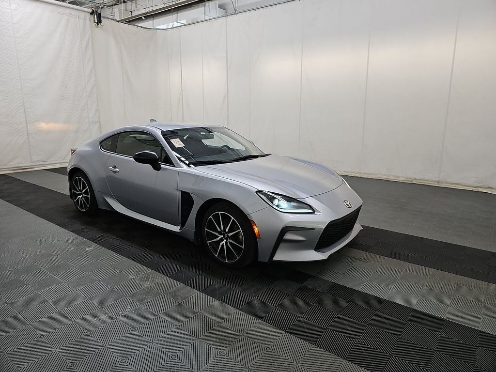2025 Toyota GR86 Base
