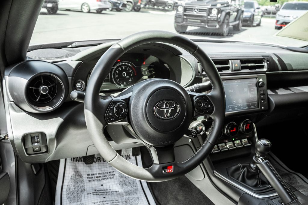 2025 Toyota GR86 Base