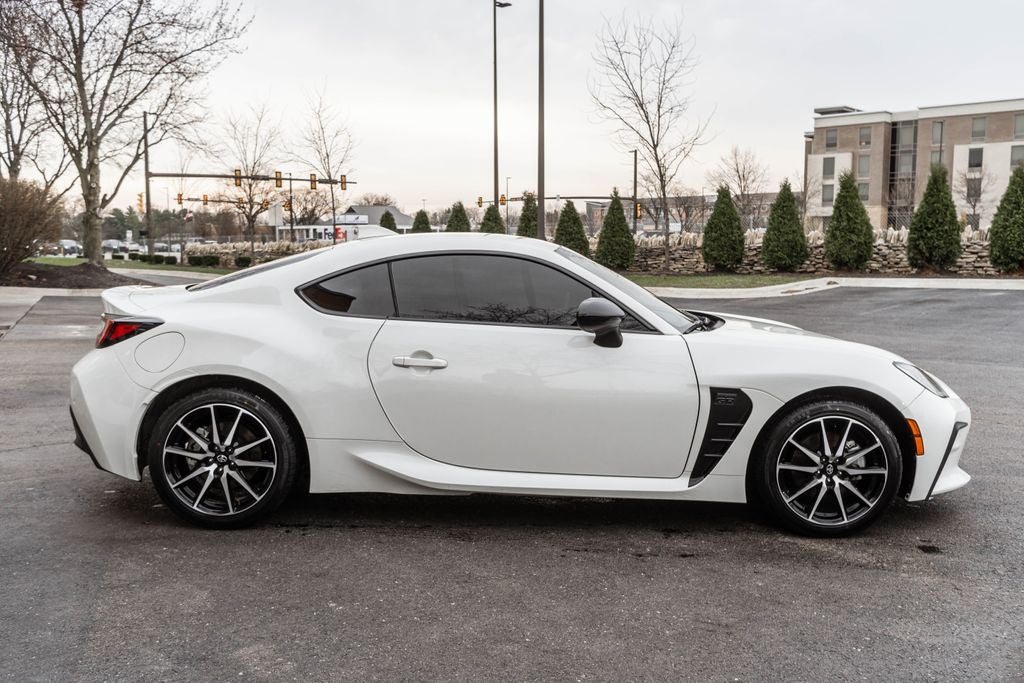2024 Toyota GR86 Base
