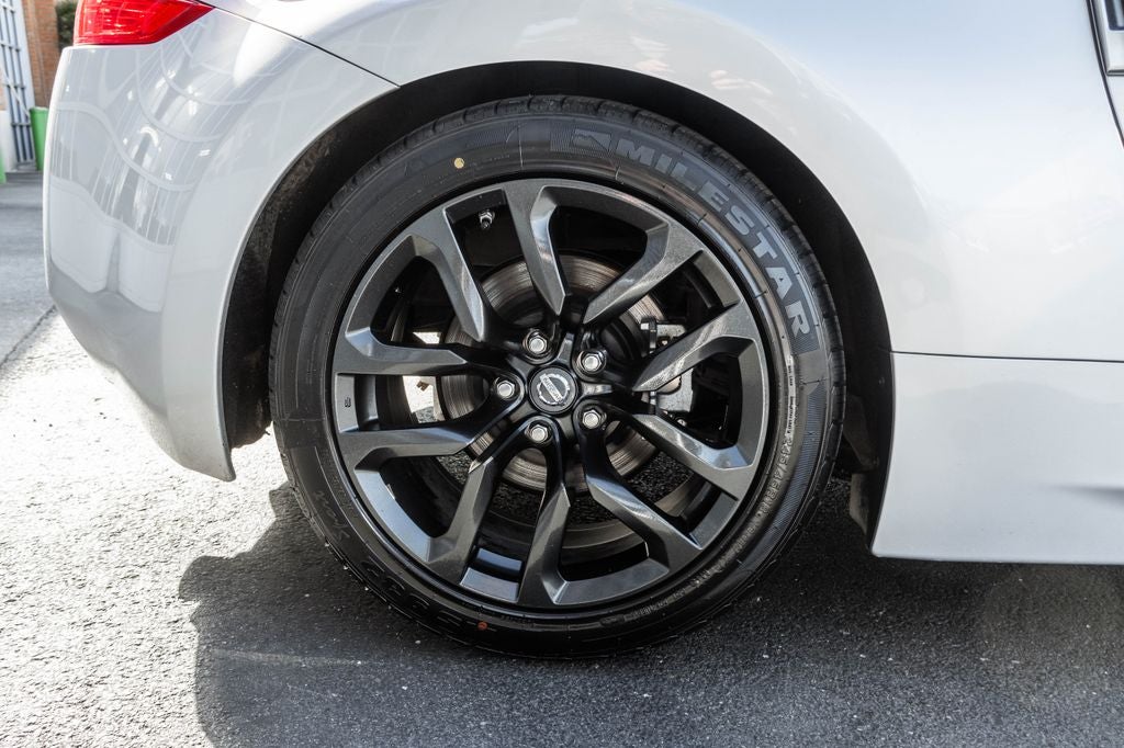 2017 Nissan 370Z Touring