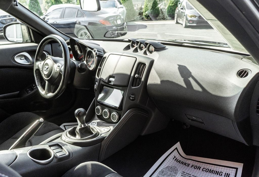 2017 Nissan 370Z Touring