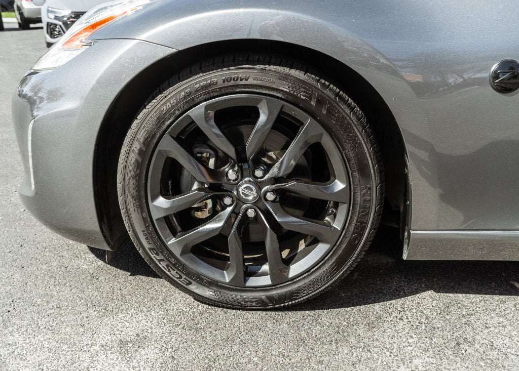 2017 Nissan 370Z Base