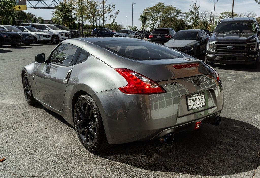 2017 Nissan 370Z Base