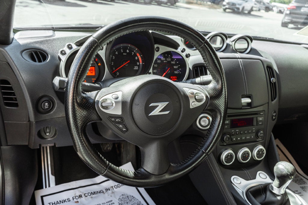 2017 Nissan 370Z Base
