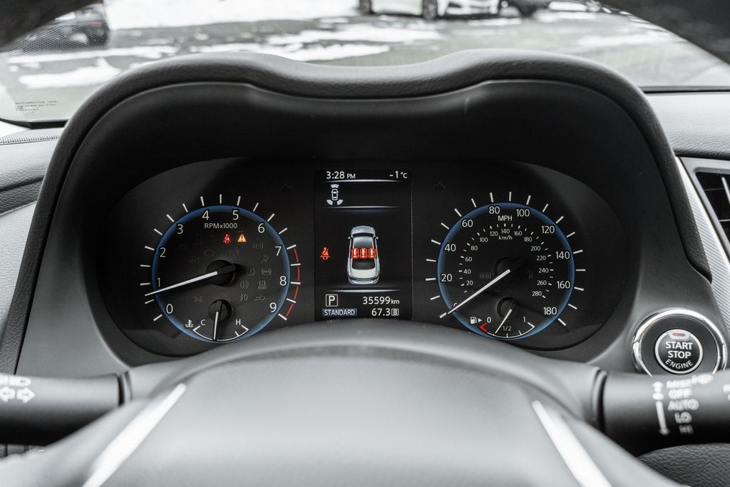 2023 INFINITI Q50 LUXE