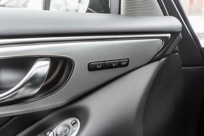 2023 INFINITI Q50 LUXE