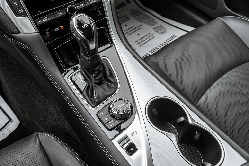 2023 INFINITI Q50 LUXE