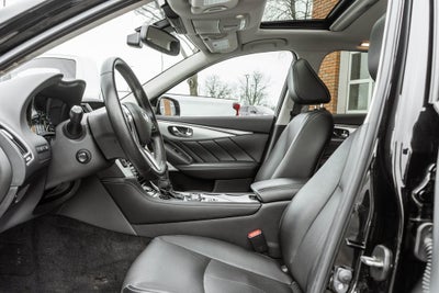 2023 INFINITI Q50 LUXE