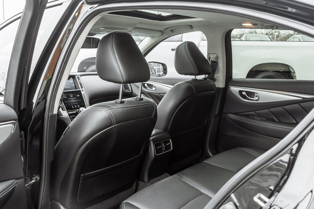 2023 INFINITI Q50 LUXE