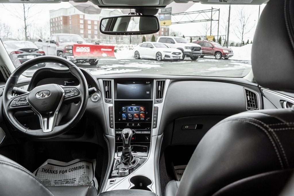 2023 INFINITI Q50 LUXE