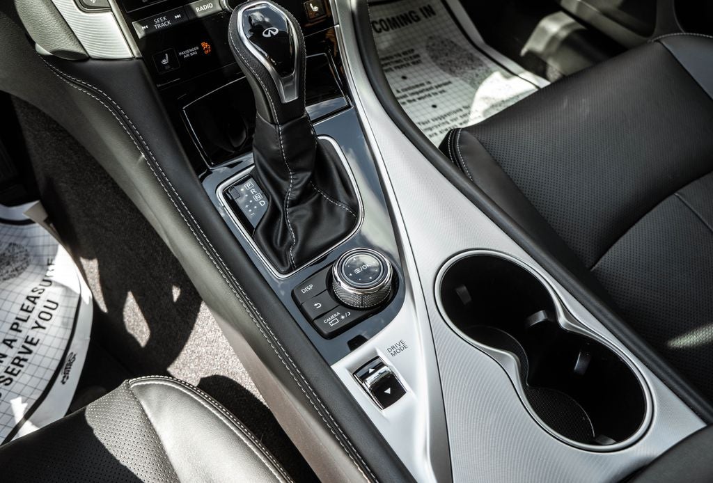2022 INFINITI Q50 LUXE