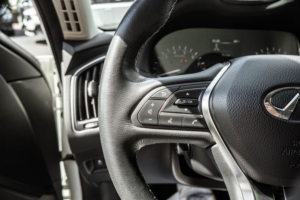 2022 INFINITI Q50 LUXE