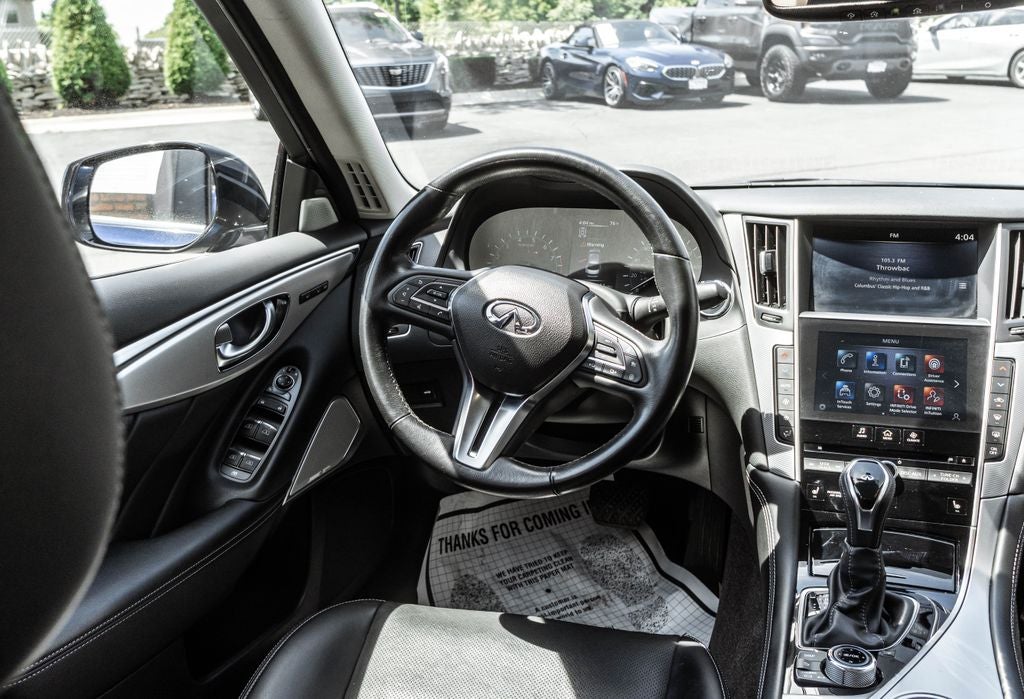 2022 INFINITI Q50 LUXE