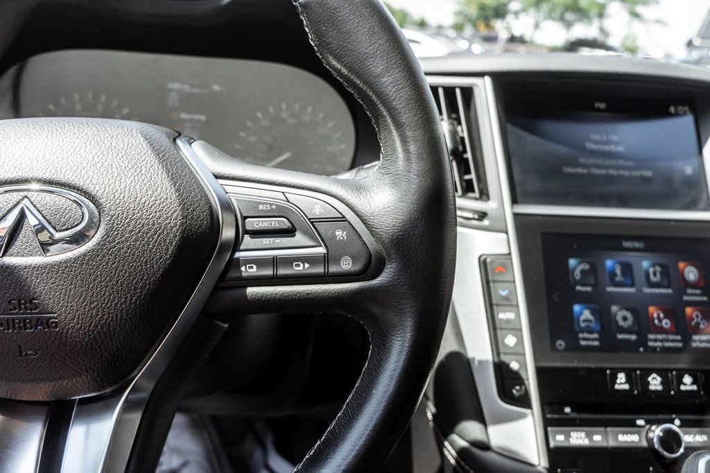 2022 INFINITI Q50 LUXE