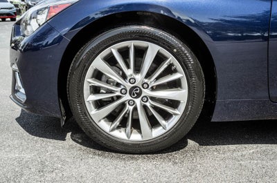 2022 INFINITI Q50 LUXE