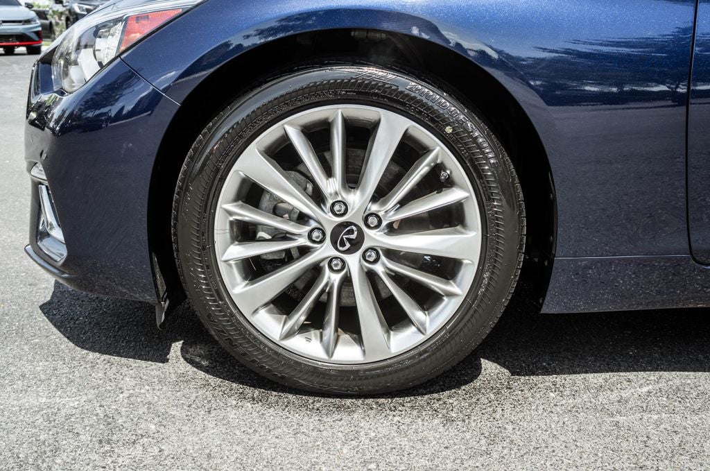 2022 INFINITI Q50 LUXE