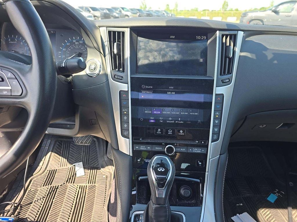 2022 INFINITI Q50 LUXE
