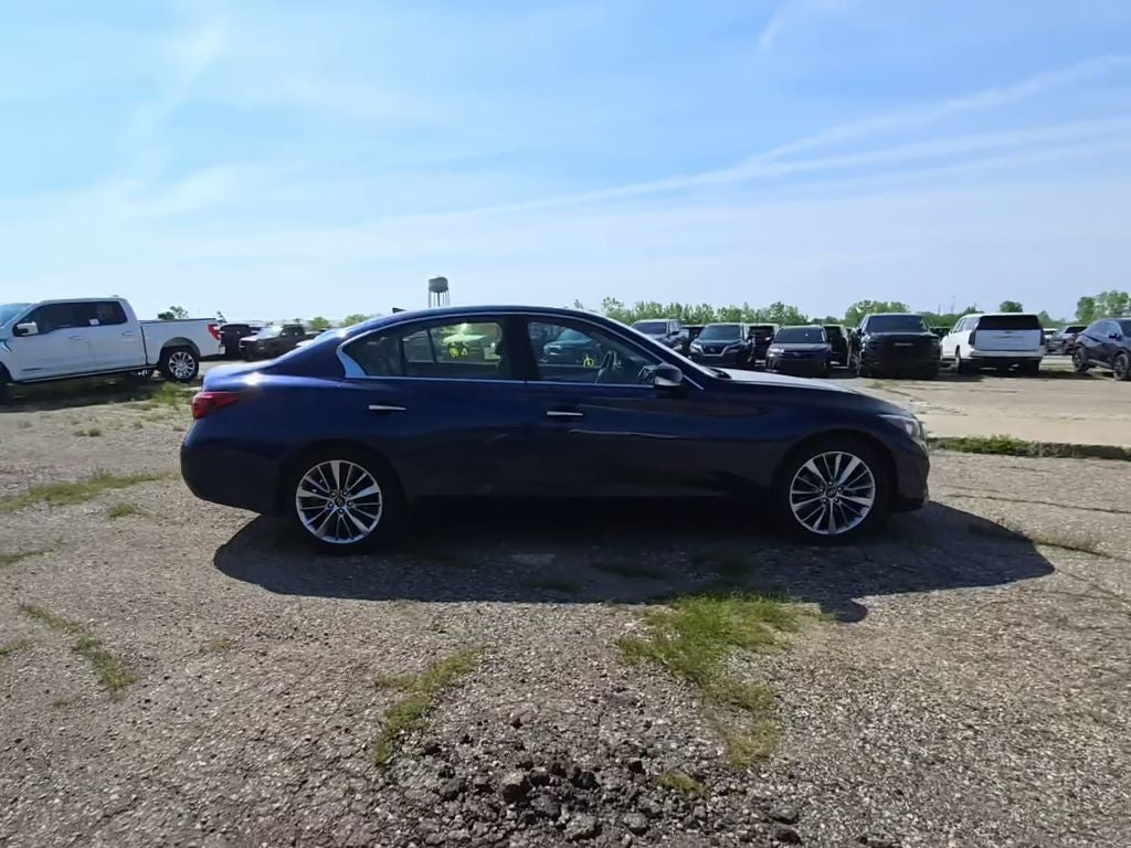 2022 INFINITI Q50 LUXE