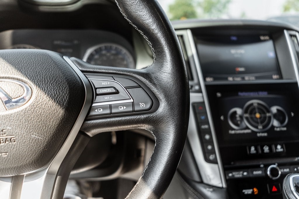 2018 INFINITI Q60 3.0t LUXE