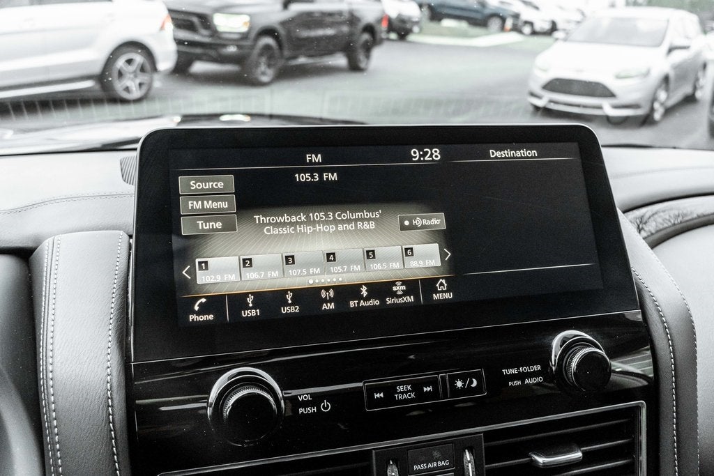 2024 INFINITI QX80 LUXE