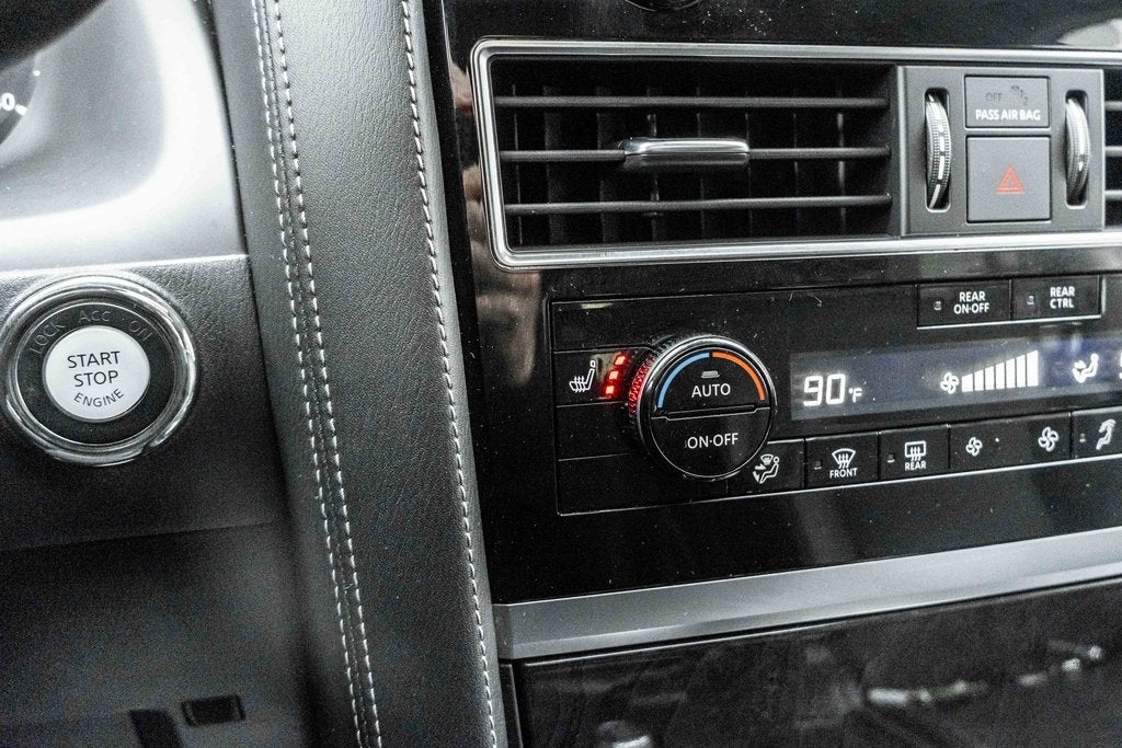 2024 INFINITI QX80 LUXE