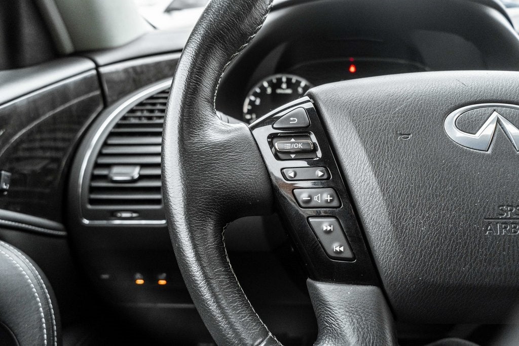 2024 INFINITI QX80 LUXE