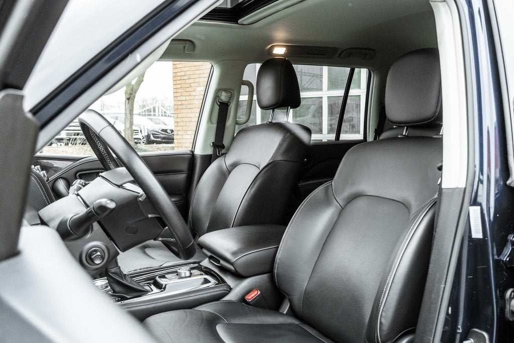 2024 INFINITI QX80 LUXE