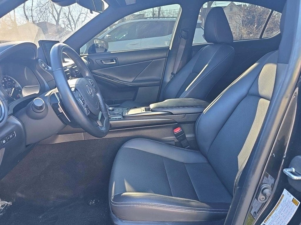 2024 Lexus IS 350 F SPORT Design