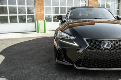 2019 Lexus IS 300