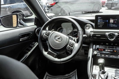 2024 Lexus IS 300