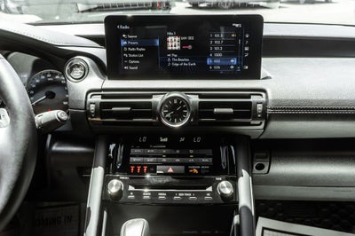 2024 Lexus IS 300