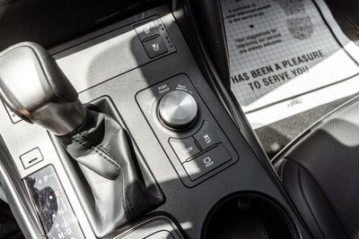 2024 Lexus IS 300