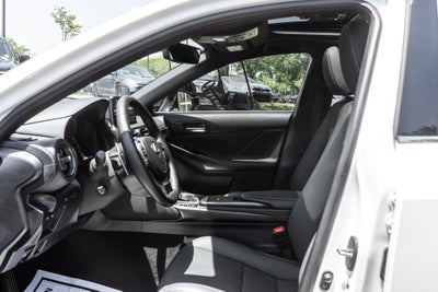 2024 Lexus IS 300