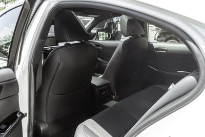 2024 Lexus IS 300