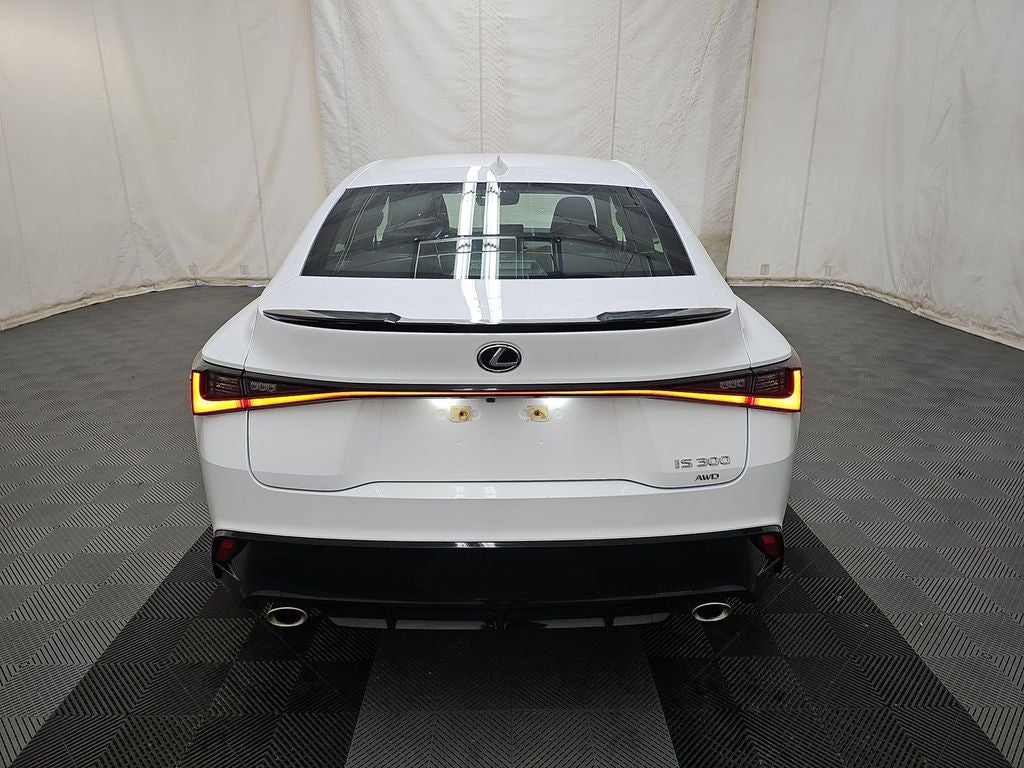 2022 Lexus IS 300 F-Sport