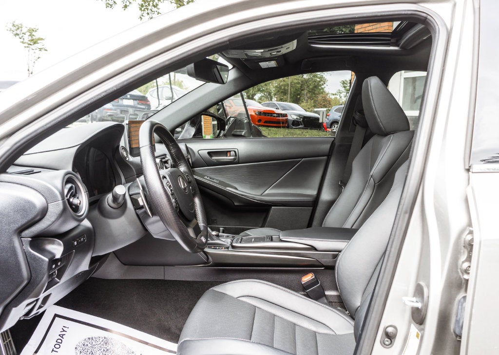 2022 Lexus IS 300 F-Sport