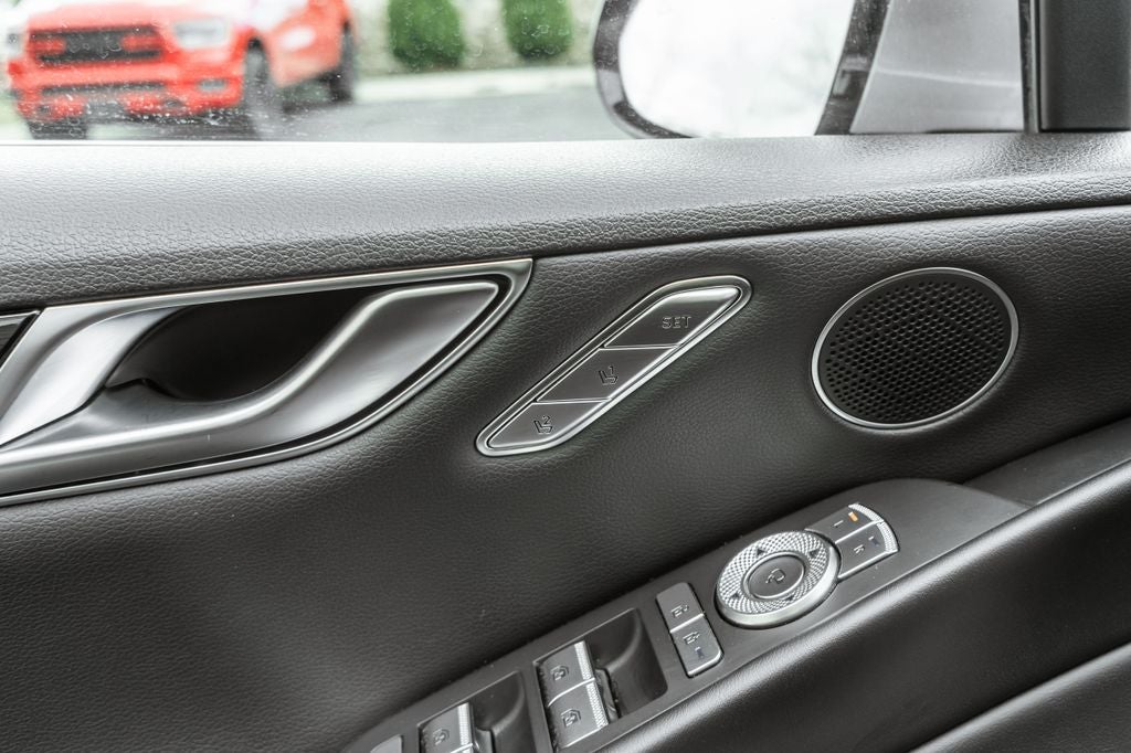 2023 Genesis G80 2.5T