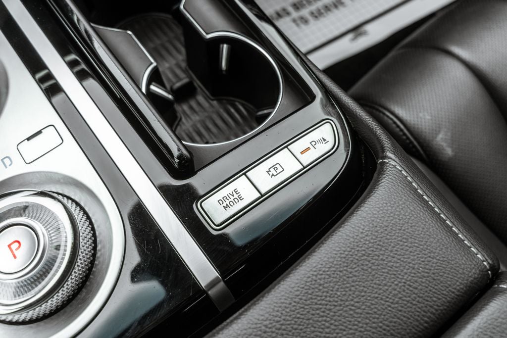 2023 Genesis G80 2.5T