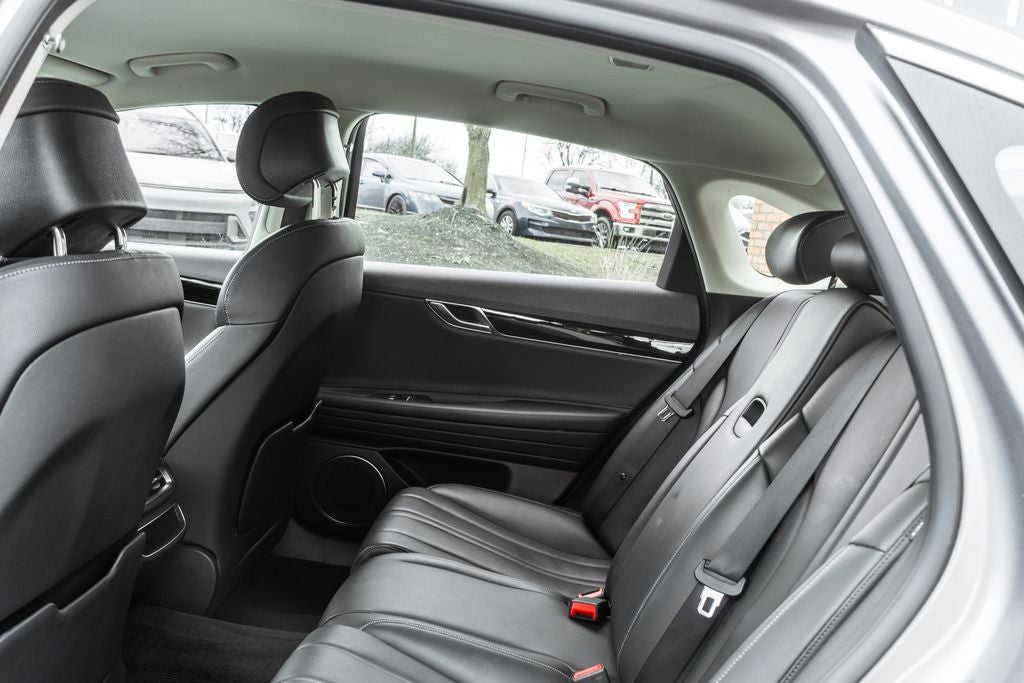 2023 Genesis G80 2.5T