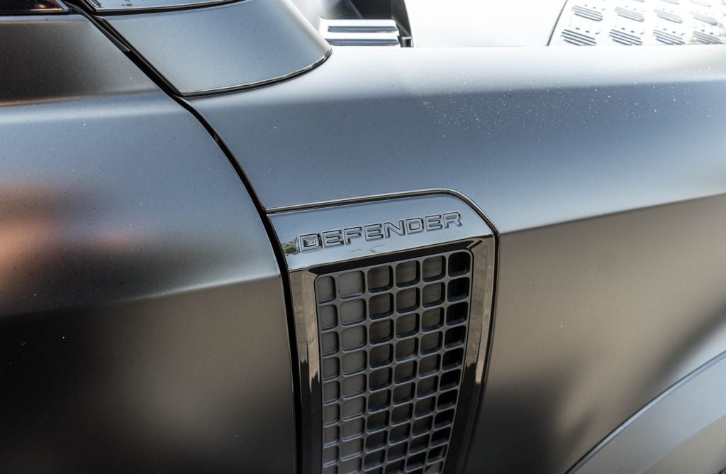 2023 Land Rover Defender 90 X-Dynamic SE